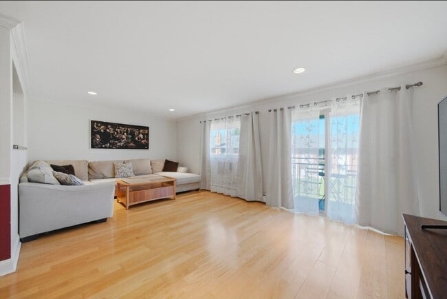 Photo - 670 Marilyn Ave Unit 208