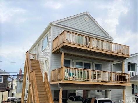 77 Kentucky St Unit Upper