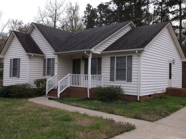 Exterior - 102 Red Oak Pl Casa