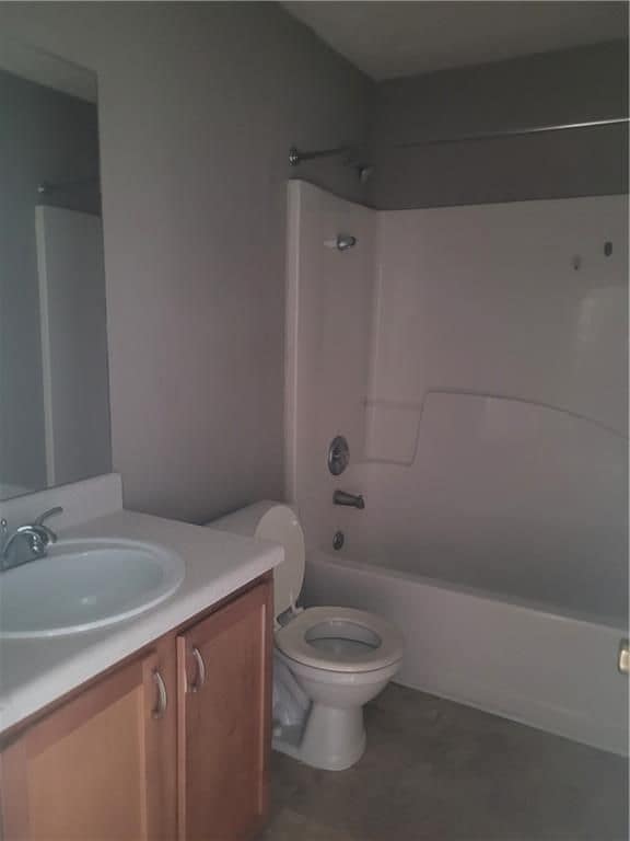 Photo - 748 Georgetown Ct