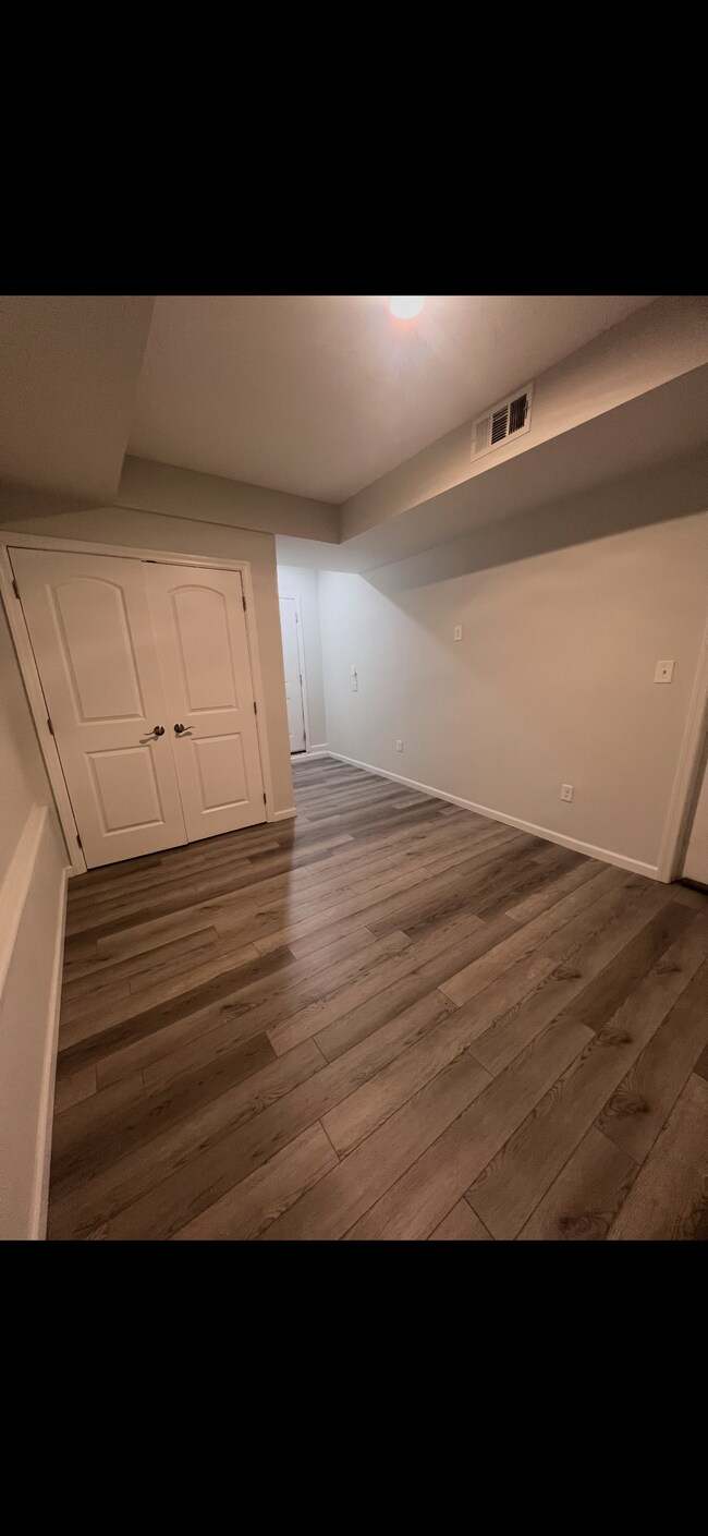 Photo - 241 Franklin St