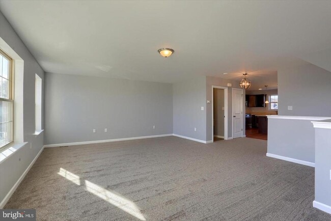 Photo - 723 Jonathan Ct