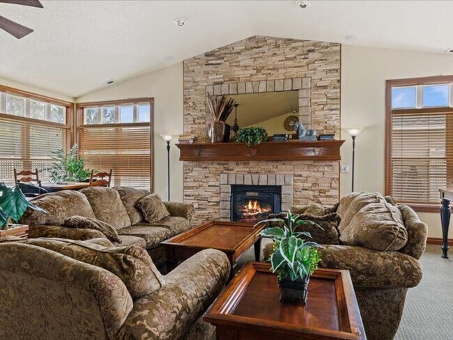 Photo - 6405 Chapel Hill Blvd Unit B201