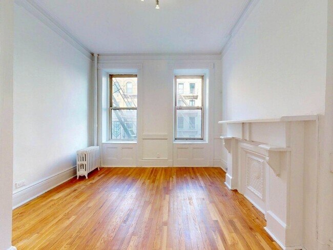 Photo - East 25th Street Unit 34