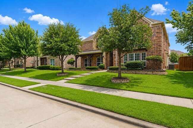 3167 Izabella Ct