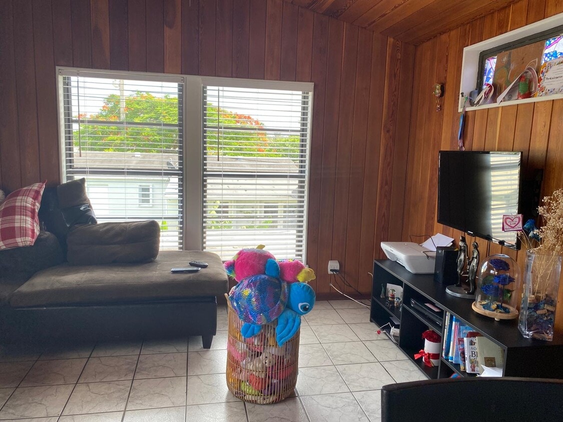 Photo - 7530 SW 35th St (Miami, FL)