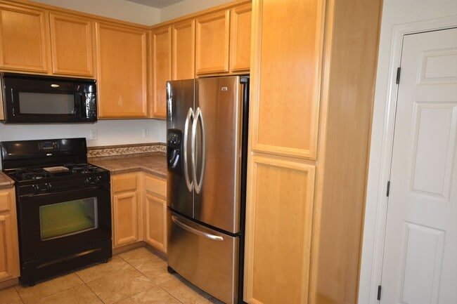 Photo - 1564 Blue Beaver Way