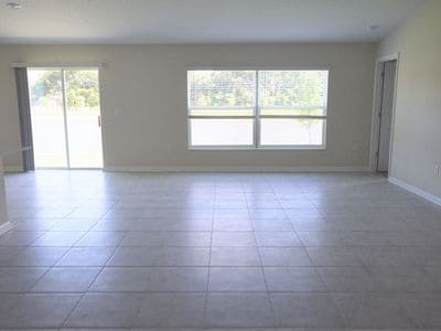 Photo - 327 Macarthur St