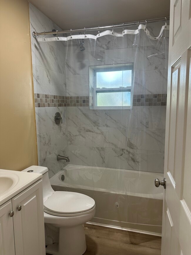 Photo - 124 S Oleander Ave Unit Oleander 3