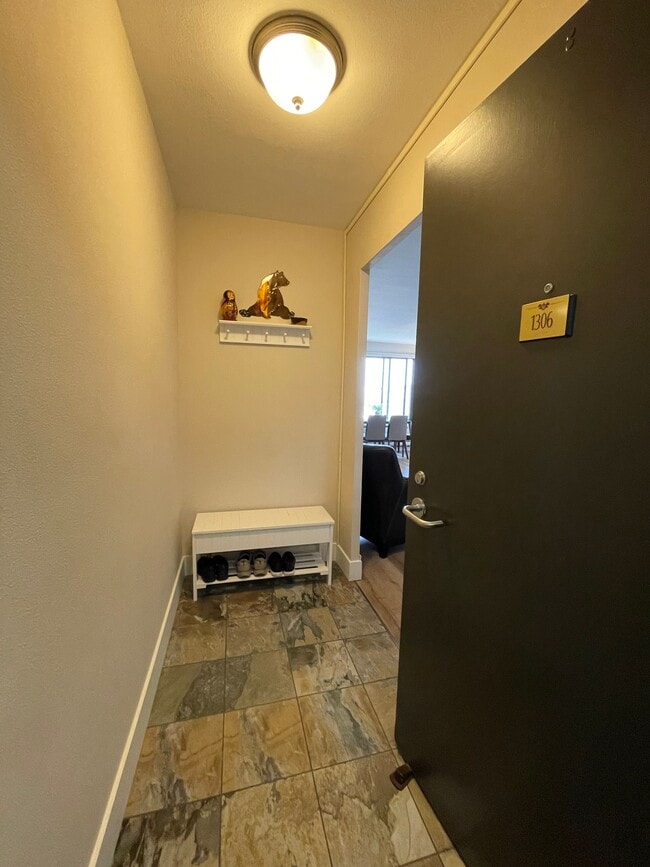 Photo - 1105 E Spring St Unit 1306