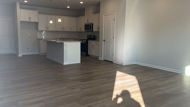 Photo - 2919 Denson Rd