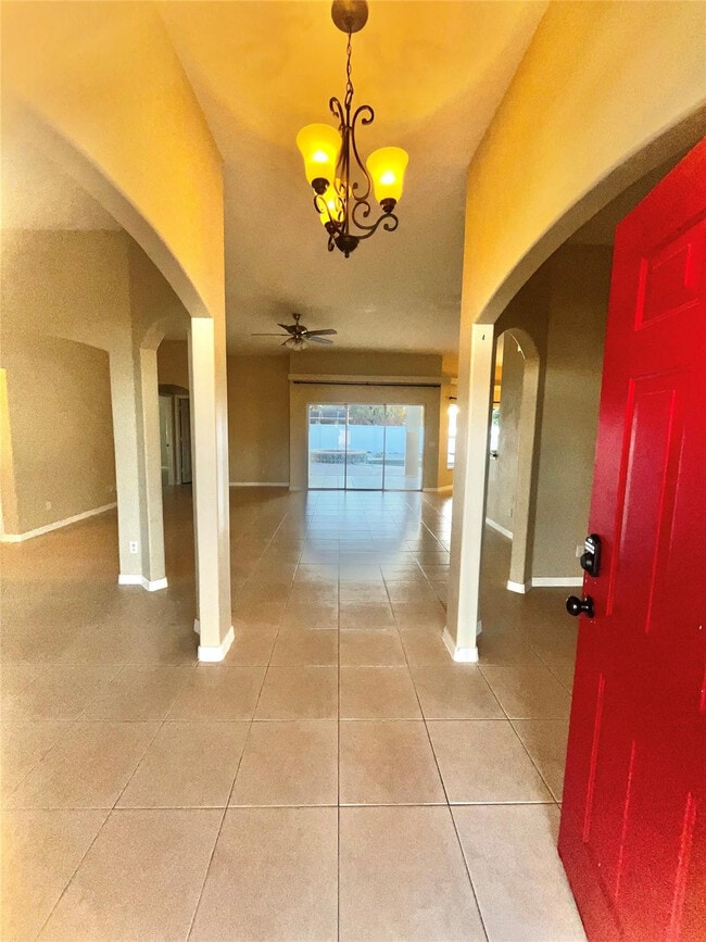 Photo - 602 SW McCall Rd