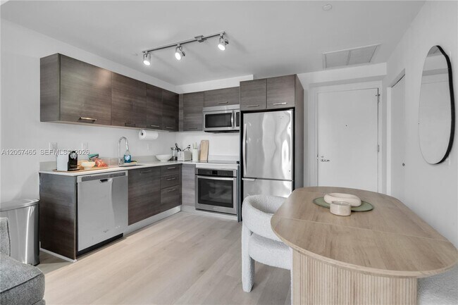 Photo - 151 SE 1st St Unit 2109