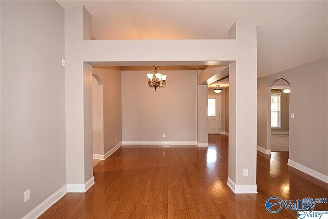 Photo - 106 Forest Glade Dr