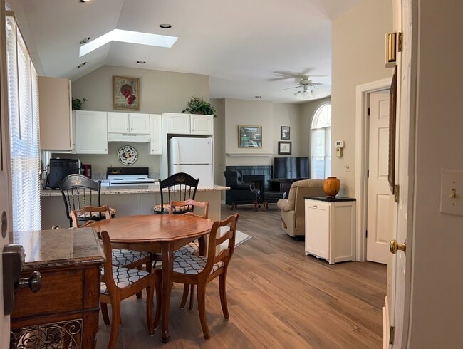 Photo - 201 Plantation Dr Unit Diane Paget