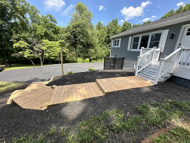 Photo - 12317 Metlock Rd