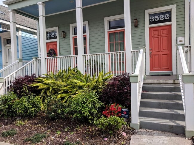 Building Photo - 3522 Baronne St Rental
