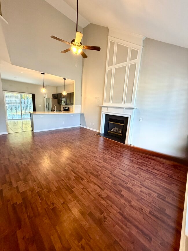 Photo - 10208 Roundleaf Dr