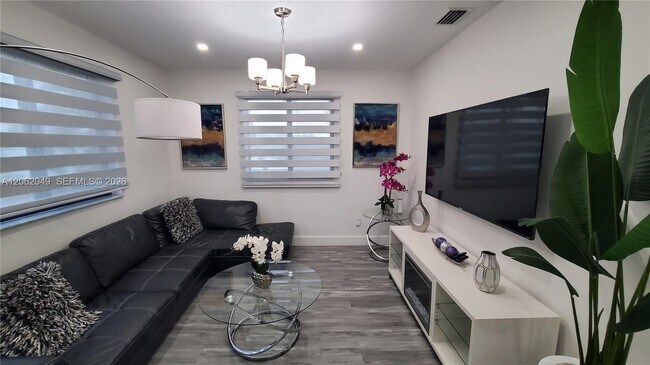 Photo - 3021 SW 27th Ln Unit 3031