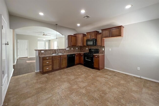 Photo - 7719 Bennie Terrace