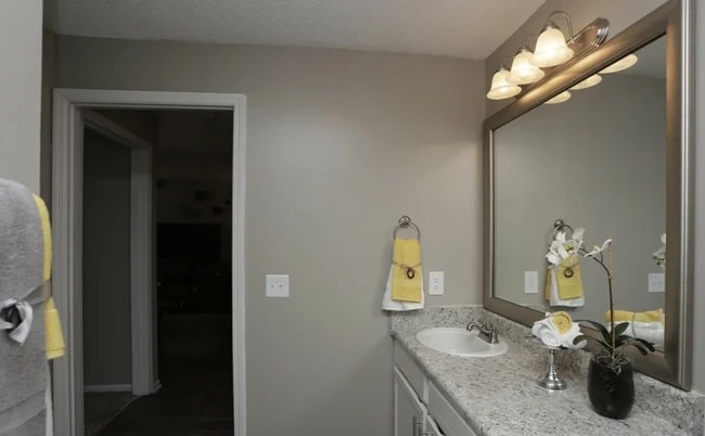 1124 Loch Lomand Dr Unit 1124