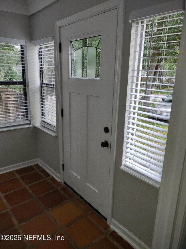 Photo - 1552 Naldo Ave