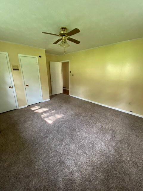 Photo - 186 Deerfield St