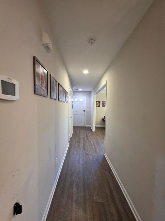 Photo - 147 Niblick Dr