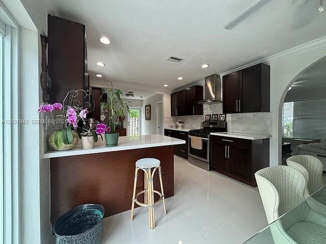Photo - 12500 SW 104th Terrace