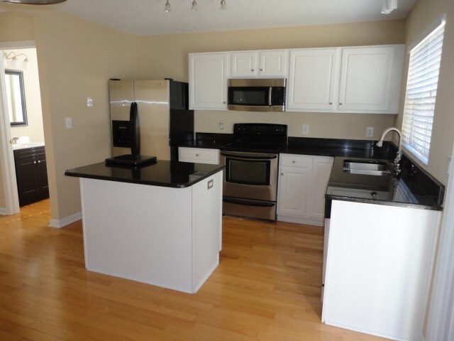 Photo - 4027 Windstream Ct
