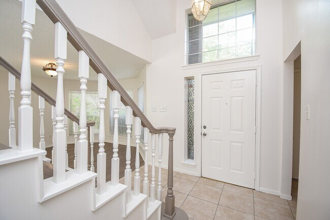 Photo - 4426 Topaz Trail Dr