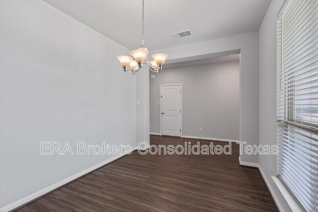 Photo - 17300 Antioch Ave
