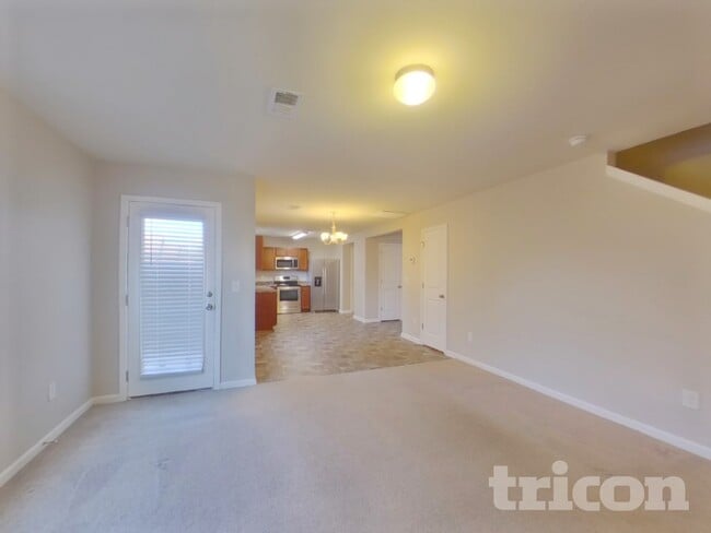 Photo - 117 Vermillian Dr