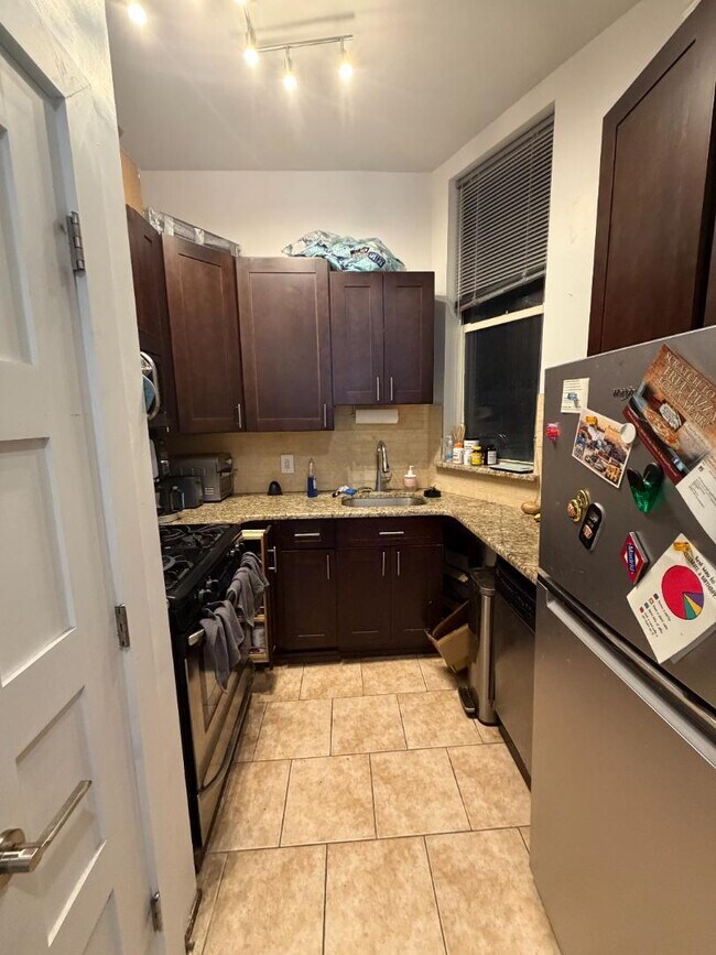 Photo - 100 Wayne St