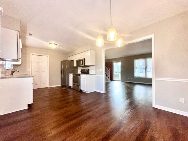 Photo - Convenient, Updated Rental in Garner Town Limits