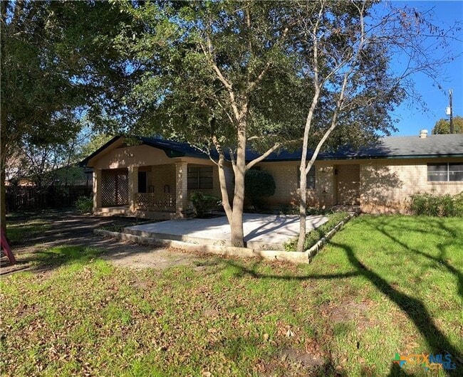 Photo - 1250 E Common St