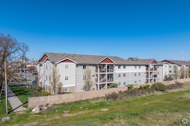 Photo - 55th Ave on the South Hill Apartments