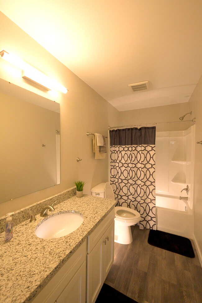 Demorest Townhomes Grove City, OH