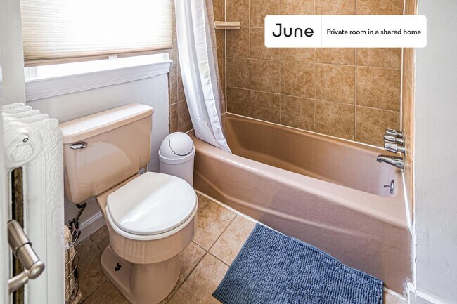 Photo - Room in Shared 6 bed/3 bath home Unidad B