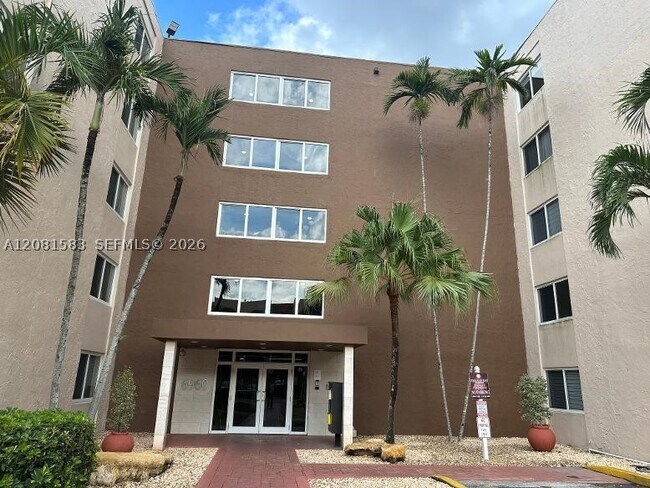 Photo - 6960 NW 186th St Unit 2-131