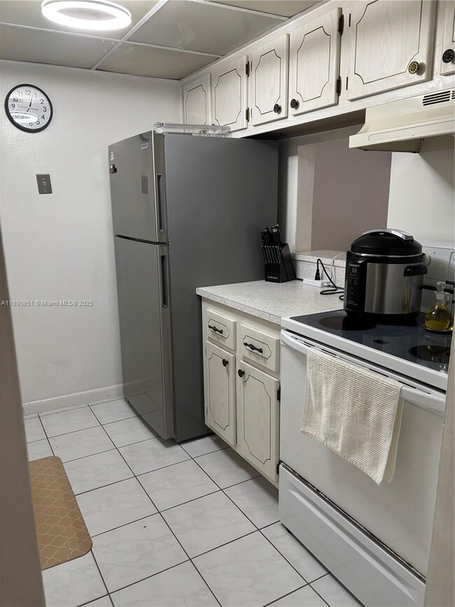Photo - 14501 N Kendall Dr Unit 207H