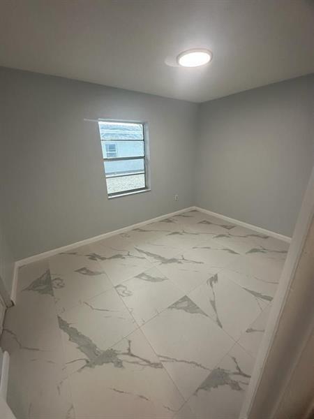Photo - 616 NW 5th Ave