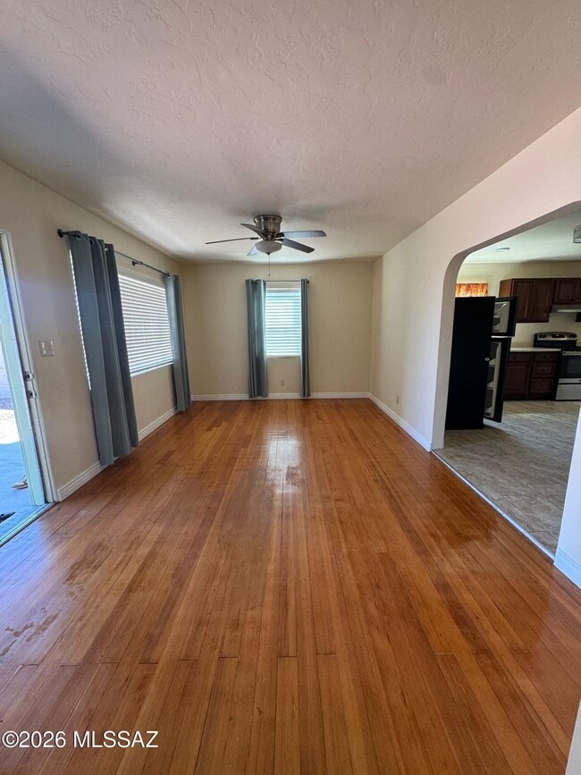 Photo - 902 S Fremont Ave