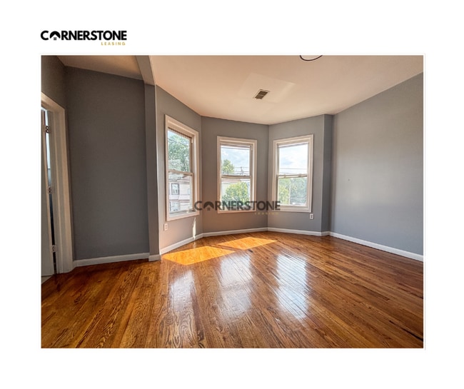 483 Avon Ave Unit 3