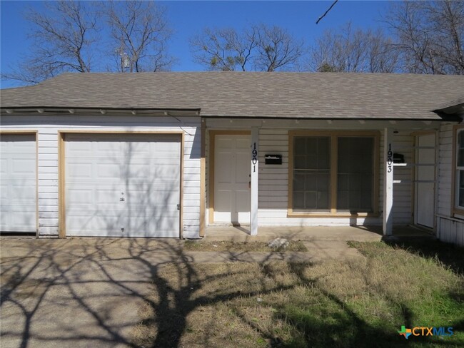 Photo - 1901 Duncan Ave Townhome