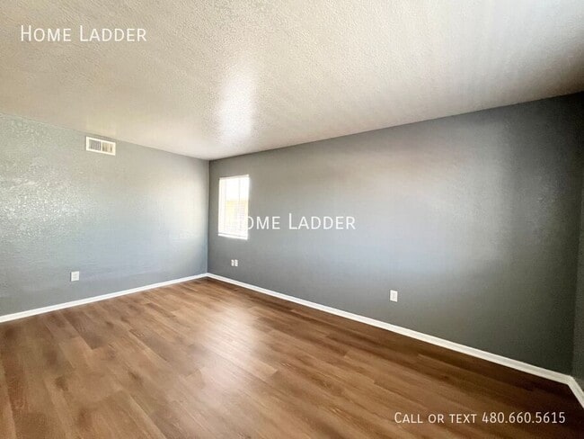 Building Photo - 4961 S Park Ave Unit 106 Rental