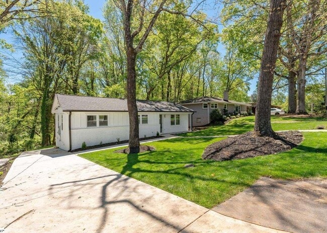 Photo - 318 Elder St