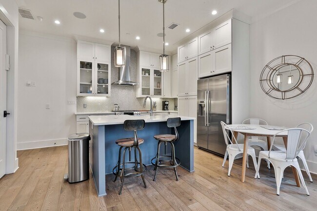 Photo - Fully Furnished 3bd/2.5ba Trilith Townhome with Utilities Included