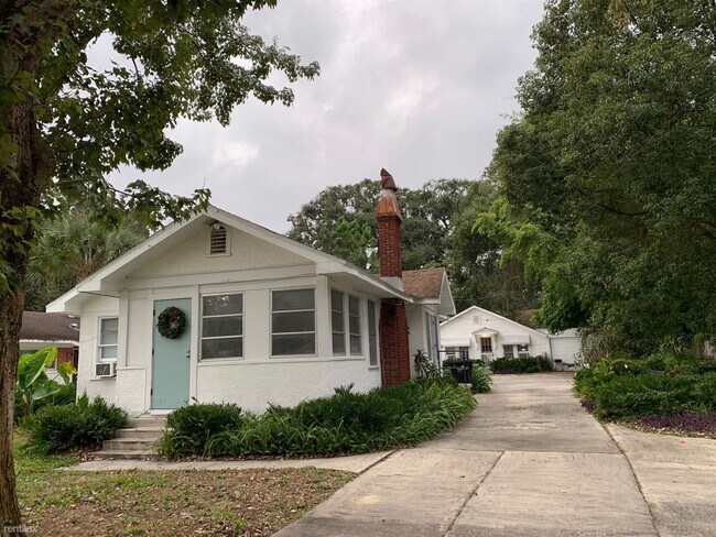 Photo - 1 br, 1 bath Duplex - 1912 Chamberlin Stre...