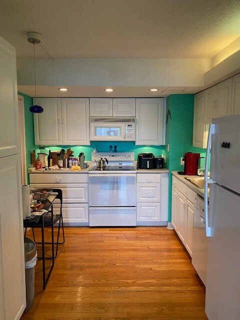 Photo - 1731 Beacon St Unit 711